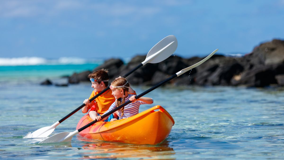 Children kayaking